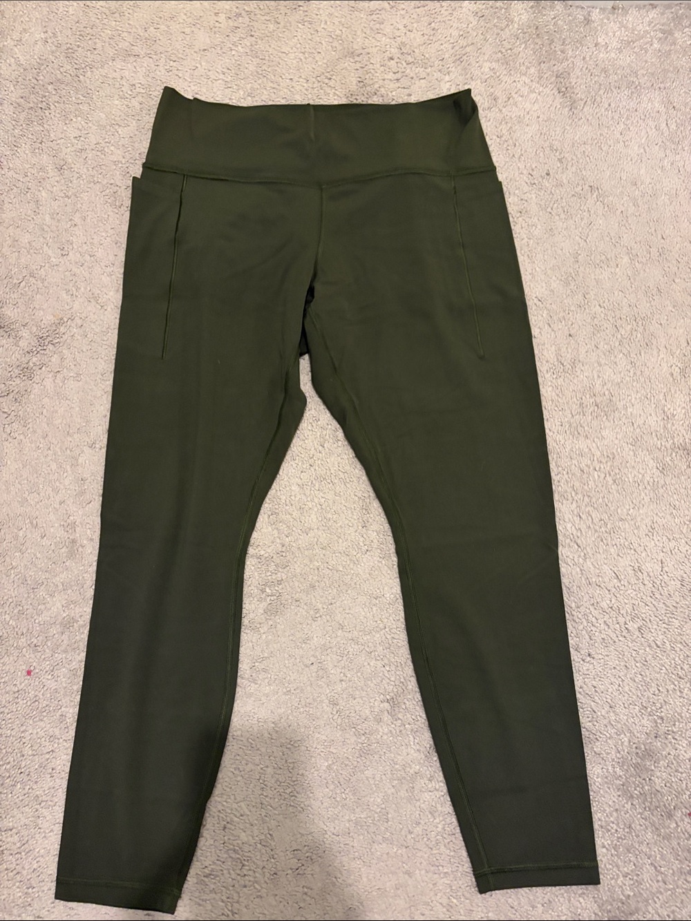 Athleta Transcend Stash Legging